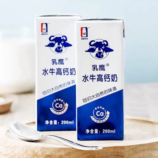 乳鹰 200ML乳鹰水牛高钙奶*...